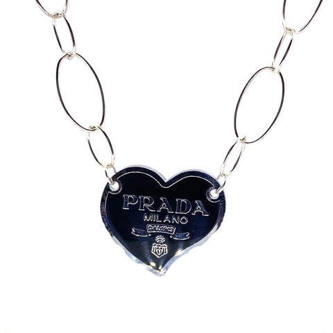 Lolawantsjewelry Necklace Black Heart Open Link