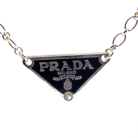 Lolawantsjewelry Necklace Black Triangle with Labradorite